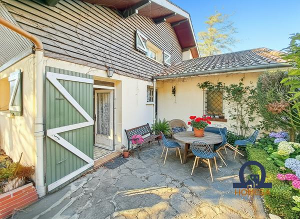 La Tour-en-Jarez (42580) Maison 7 pièces La Tour en Jarez