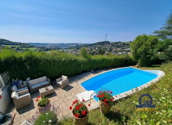 La Tour-en-Jarez (42580) Maison 7 pièces La Tour en Jarez