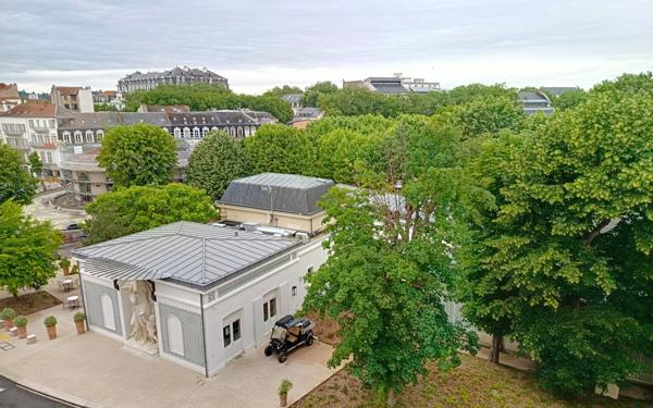 Maison à vendre    20 pièces •  Vichy