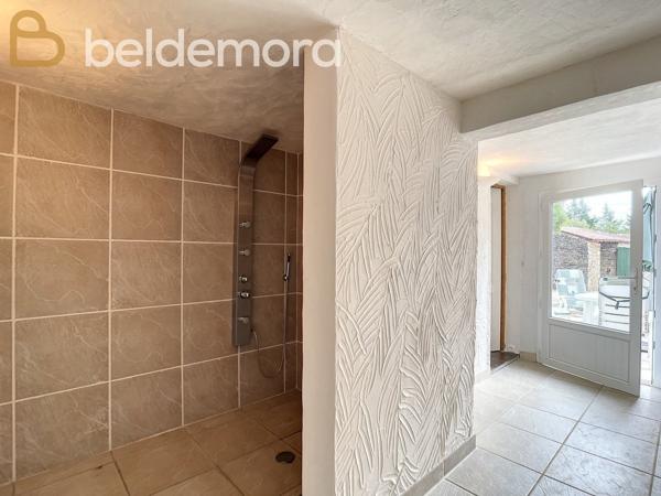 Fumel (47500) Maison rénovée avec gîte, dépendances et piscine