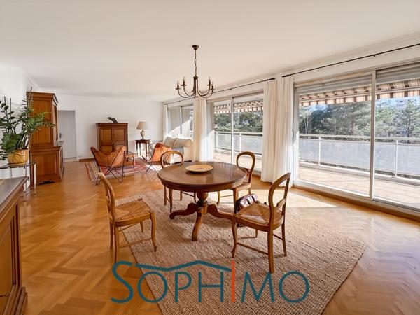 Aix-en-Provence (13090) Appartement familial au calme proche centre ville