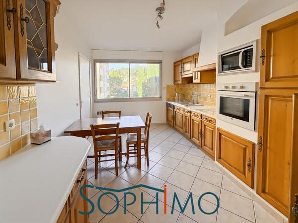 Aix-en-Provence (13090) Appartement familial au calme proche centre ville