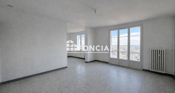 À vendre Appartement 4 pièces 67.41 m² - Nîmes 30900