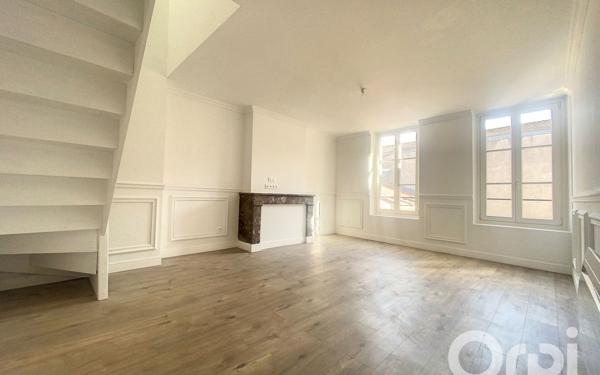 Appartement à vendre    3 pièces • 76 m2 Nancy