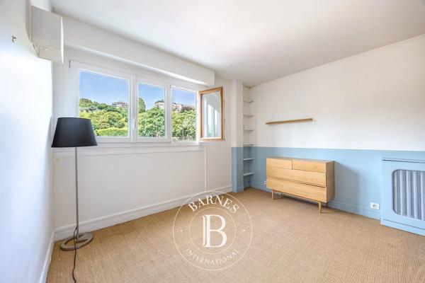 Saint-Cloud, Appartement 3 Chambres -  86 m² à vendre