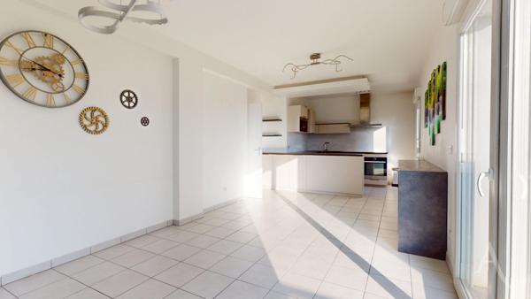 Appartement Grenoble 3 pièce(s) 66.21 m2