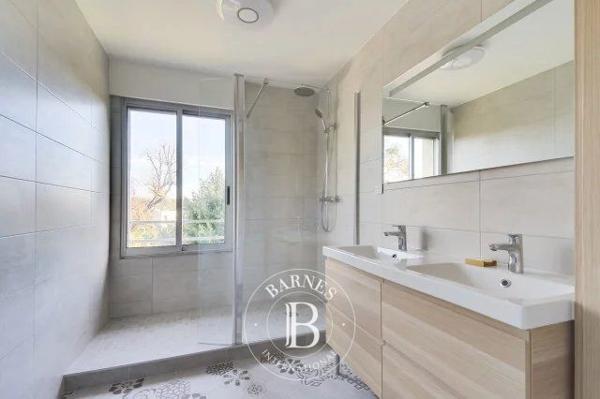 Vanves, Appartement 2 Chambres -  58 m² à vendre