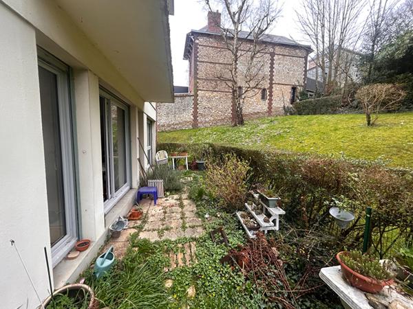 Appartement Rouen - bois guillaume - mont saint aignan - Rouen - Gare rive droite 2 chambres 90m² Terrasse 30m² Sud parking sous sol Grand séjour salon Cuisine commerces 200m - ecrin de verdure