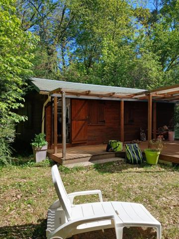 Chalet 3 pièces, 36 m² et 2 chambres de plain pied, avec terrasse