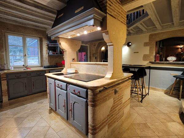 A vendre maison de maître - 16 pièces, 10 chambres, piscine