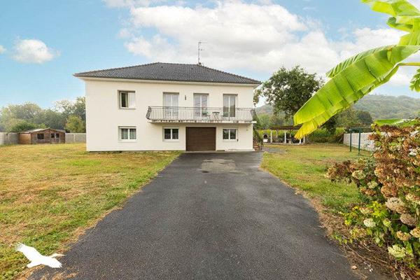 Maison à vendre |  Gelos |  7 pièces | 154 m²