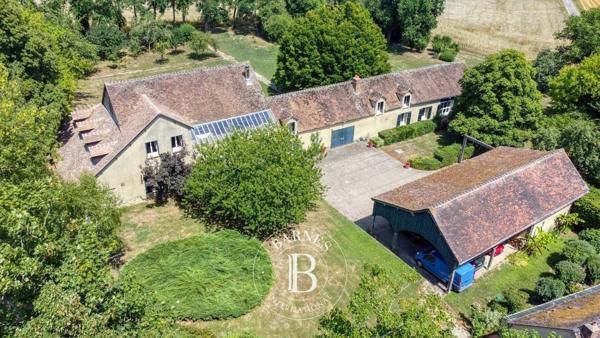 Nemours, Maison  600 m² à vendre