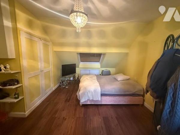 LISIEUX TRES BEL APPARTEMENT T2 au 3ème étage avec une belle vue