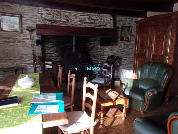 Maison d'habitation située dans un hameau paisible