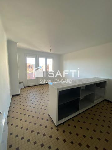 APPARTEMENT QUARTIER GROTTE ROLLAND, PETITE RESIDENCE, PARKING, CAVE