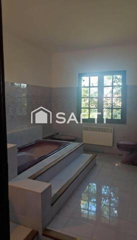 Vue mer, plage à pied, énorme potentiel !