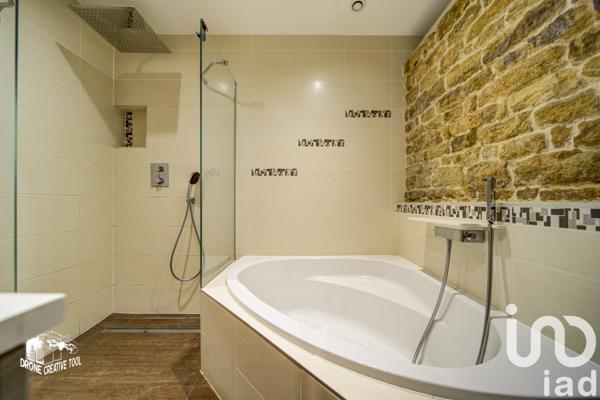 Immeuble à vendre 356 m² Fillières