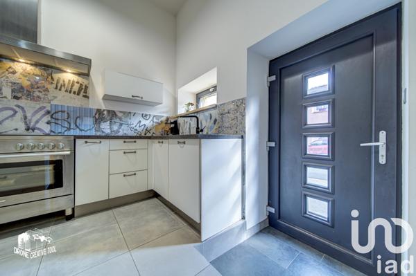 Immeuble à vendre 356 m² Fillières