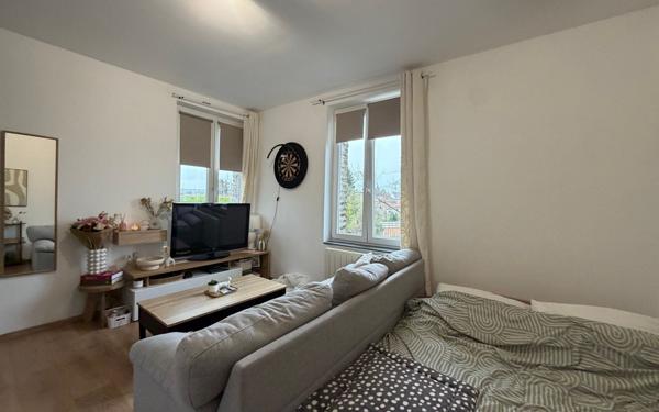 Appartement à louer    1 pièce • 27 m2 Trith-Saint-Léger