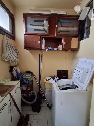 LILLE SAINT MAUR Appartement type 4 de 84m²-3 chambres-TERRASSE- GARAGE et cave. 