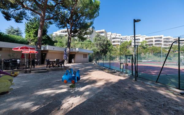 Appartement à vendre    2 pièces • 37 m2 Nice