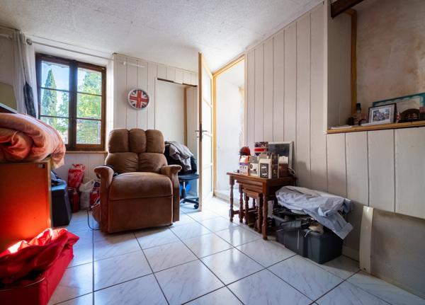 Maison à vendre    4 pièces • 65 m2 Sigonce