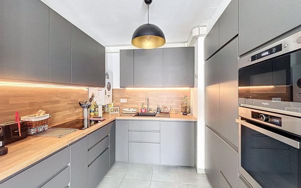 Appartement à vendre    3 pièces • 67,77 m2 Le Cannet