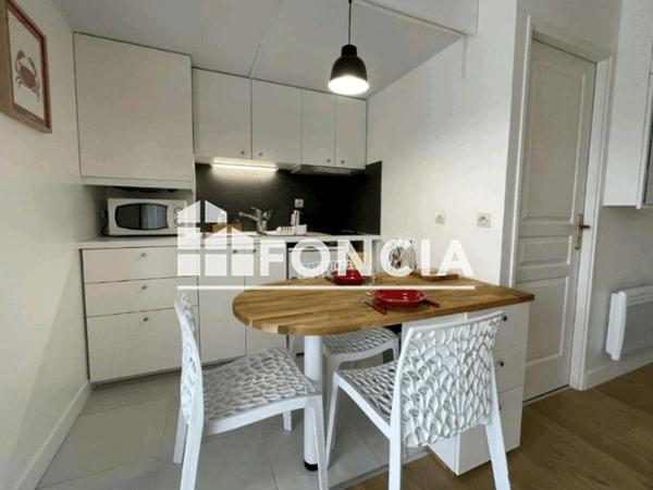 Location Appartement meublé 2 pièces 32.17 m² - LA ROCHELIERE 2 - 57 AVENUE JEAN MONNET La Rochelle 17000