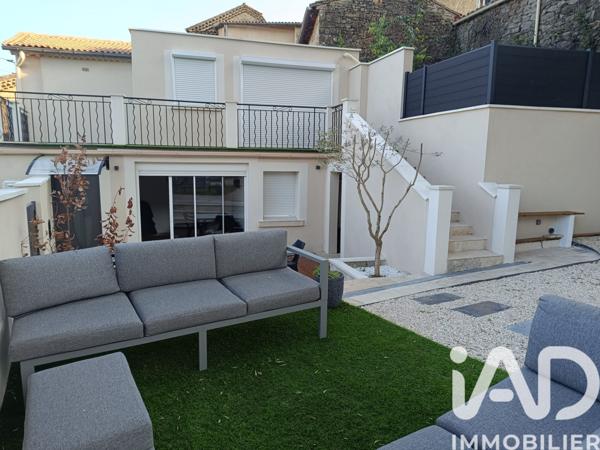 Maison à vendre 6 pièces 120 m² Saint-Julien-les-Rosiers