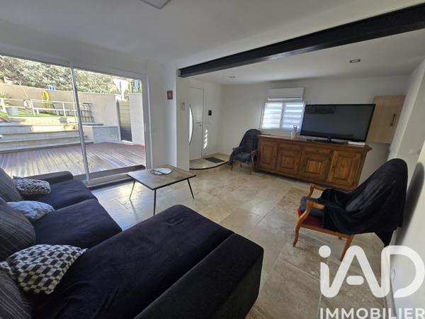 Maison à vendre 6 pièces 120 m² Saint-Julien-les-Rosiers