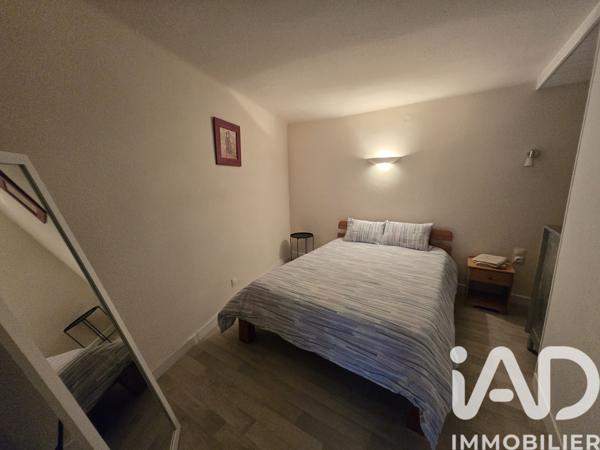 Maison à vendre 6 pièces 120 m² Saint-Julien-les-Rosiers