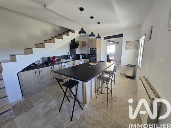 Maison à vendre 6 pièces 120 m² Saint-Julien-les-Rosiers