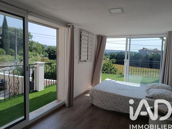 Maison à vendre 6 pièces 120 m² Saint-Julien-les-Rosiers