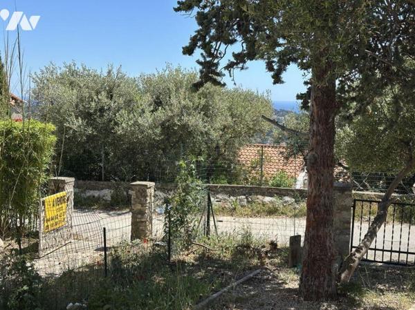 A VENDRE - TOULON (VAR) 83000 - QUARTIER FARON - MAISON MITOYENNE T4 DE 81.85 M2 + GARAGE - APP...