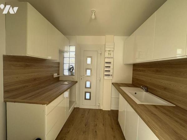 A VENDRE - TOULON (VAR) 83000 - QUARTIER FARON - MAISON MITOYENNE T4 DE 81.85 M2 + GARAGE - APP...