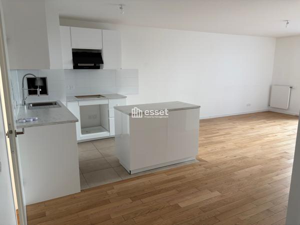 Location Appartement 3 pièces 76 m² - Saint-cloud 92210