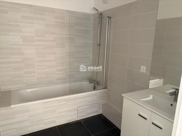 Location Appartement 3 pièces 76 m² - Saint-cloud 92210