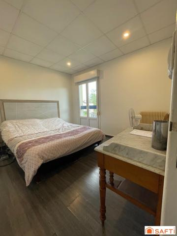 105 m2 habitables rénové.3 chambres.petit terrain