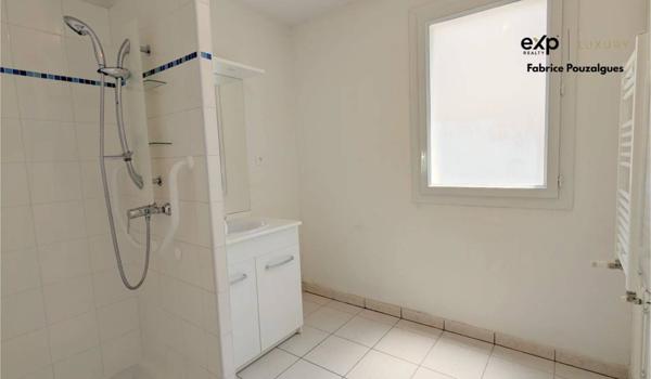 Appartement T3 lumineux avec balcon et parking sécurisé