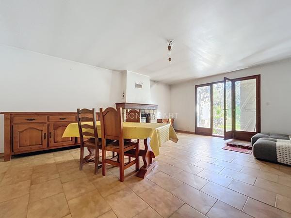 Maison 6 pièce(s) 4 chambre(s) 145 m²