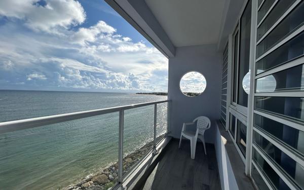 Appartement à vendre    4 pièces • 129 m2 Saint-François