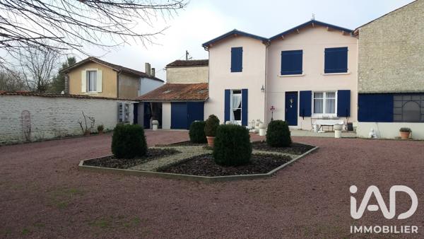 Maison à vendre 6 pièces 185 m² Courcelles