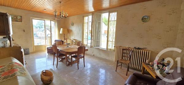 Maison à vendre  5 pièces - 81 m 2   LE CREUSOT  - 71