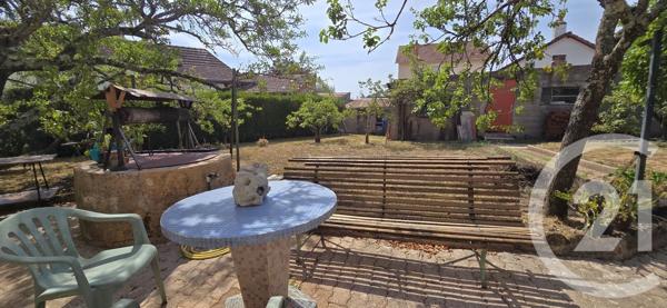 Maison à vendre  5 pièces - 81 m 2   LE CREUSOT  - 71