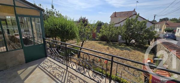 Maison à vendre  5 pièces - 81 m 2   LE CREUSOT  - 71