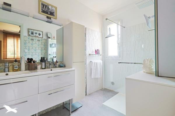 Maison à vendre 365 500 € Port-Sainte-Foy-et-Ponchapt 4 p 170 m² DPE C