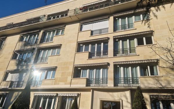 Appartement à vendre    2 pièces • 59,45 m2 Sèvres