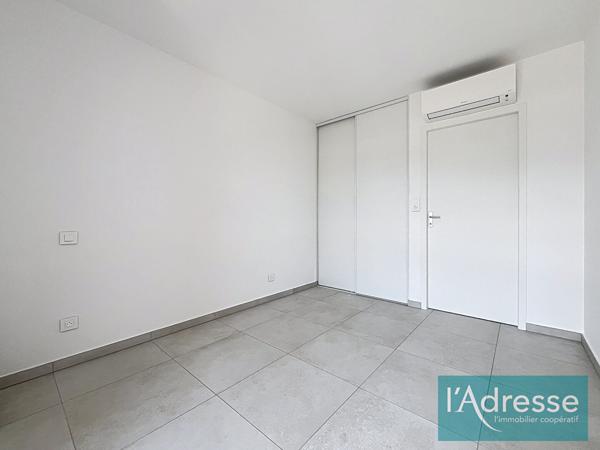 Appartement neuf 2 pièces neuf avec terrasse et place de parking