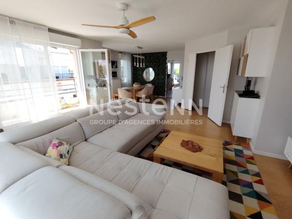 A VENDRE GUYANCOURT La Mare Jarry, superbe 5 pièces duplex118 m² (145m² utiles) en roof top avec grande terrasse et ascenseur