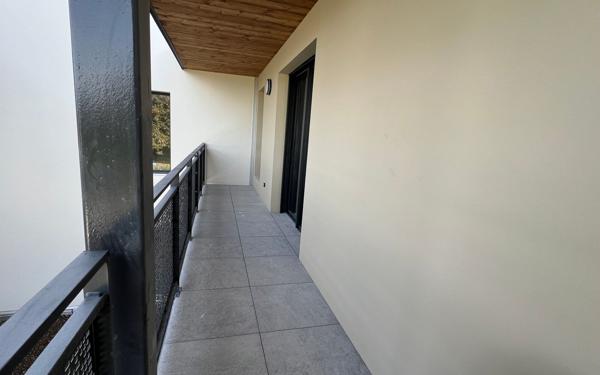 Appartement à vendre    3 pièces • 92,33 m2 Bizanos